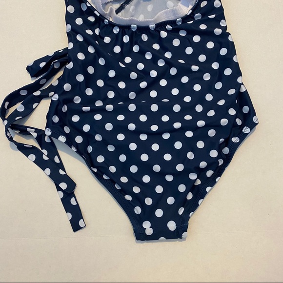 ModCloth Reese retro one piece - Picture 11 of 12